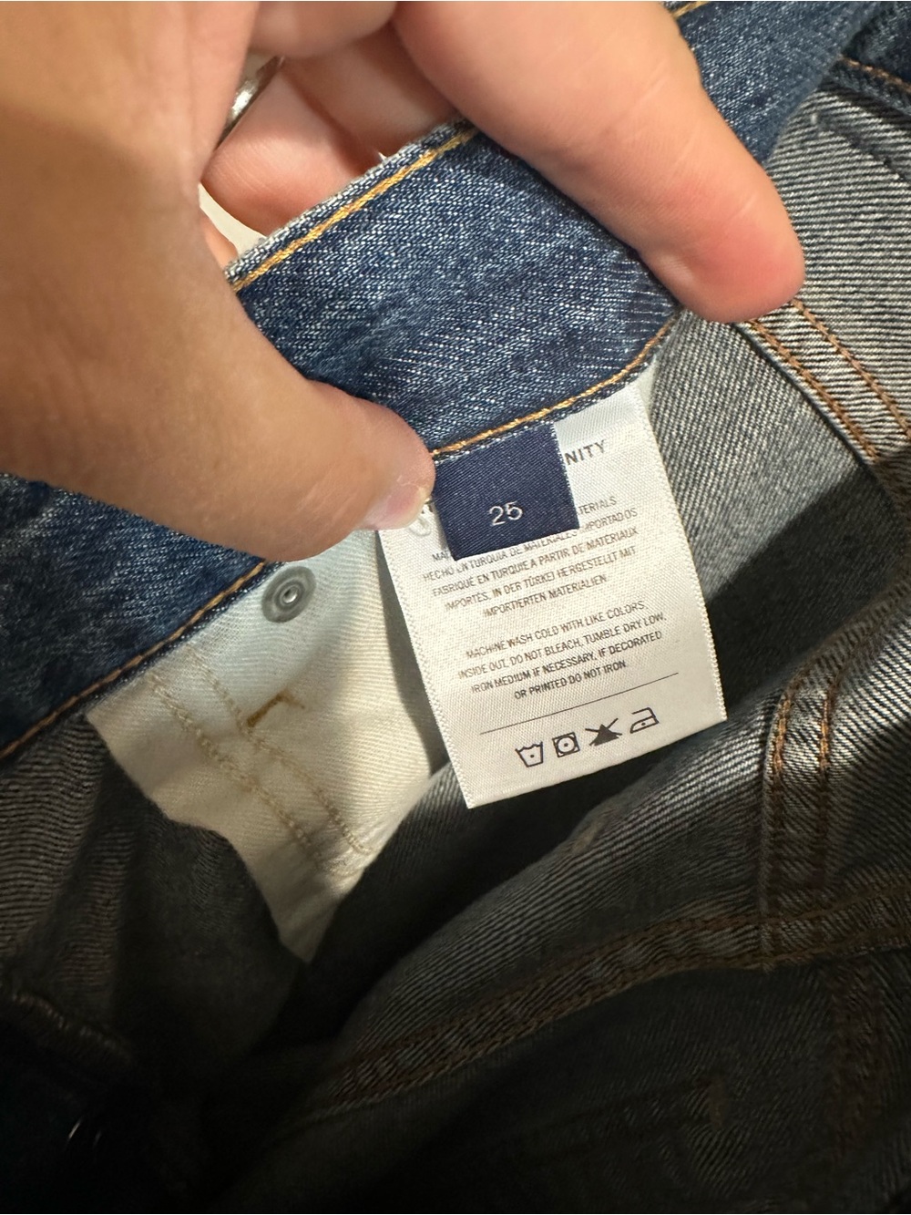 Citizens Of Humanity Annina High-Rise Jeans - Medium Blue Wash 25 Like New - Picture 8 of 9